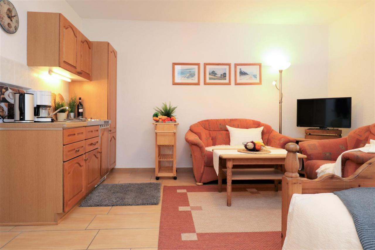 Ferienappartements Zwischen Meer Und Bodden App 06 ヴストロ エクステリア 写真